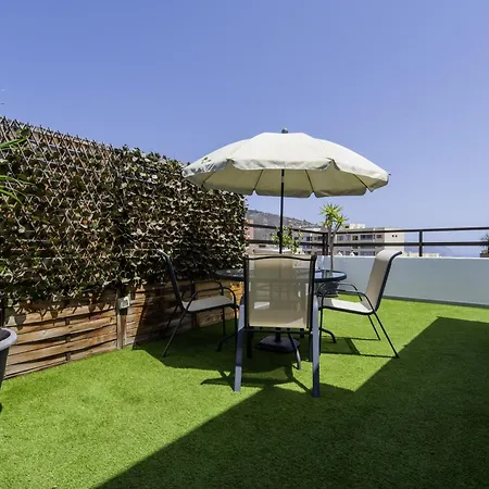 Terraza De Cruz *